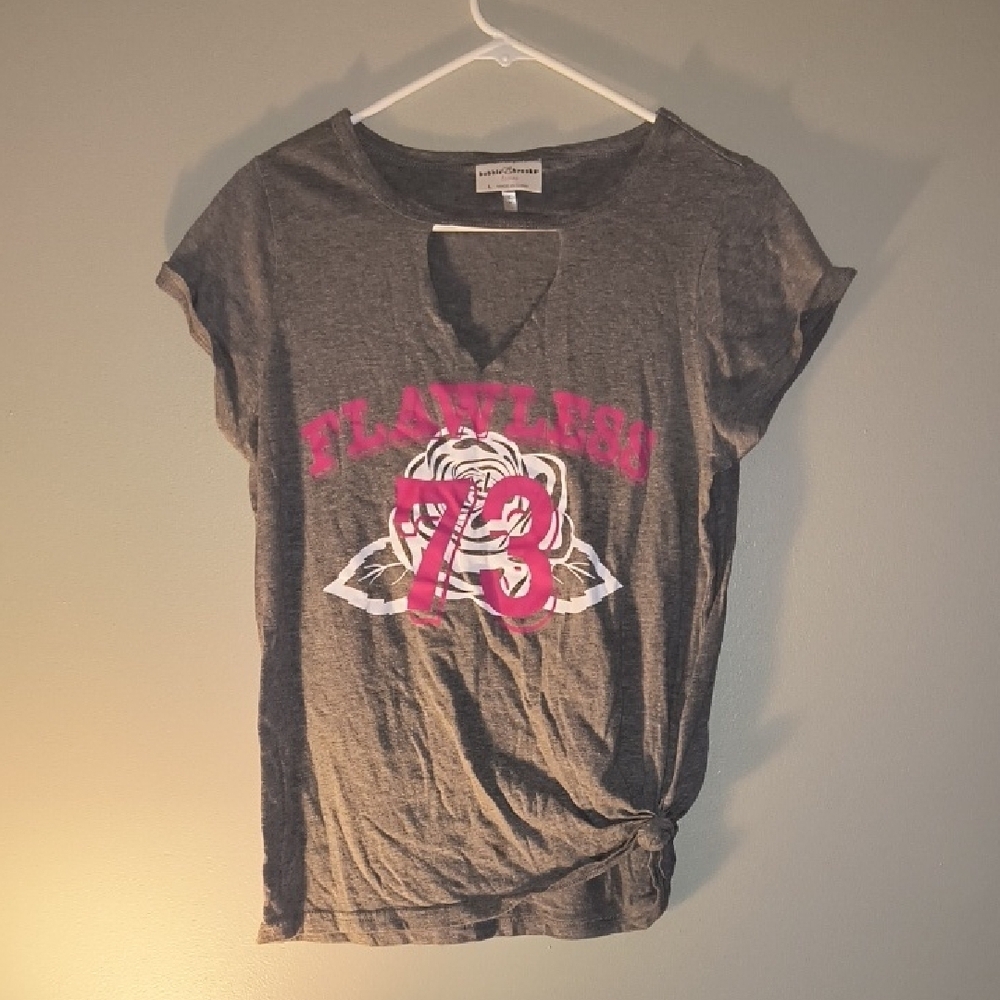 FLAWLESS Charcoal Tee with Pink Graphic